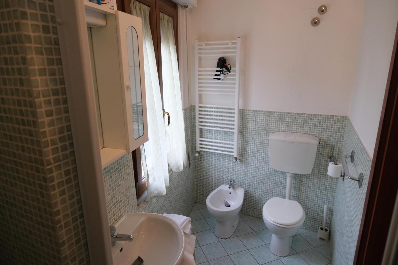 Amelia Hotel Momigno Eksteriør billede